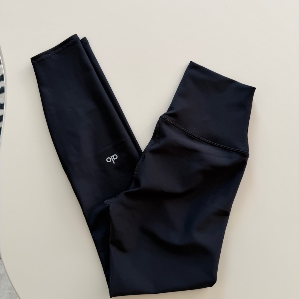 ALO Yoga High-Waist Airlift 7/8 Leggings Black